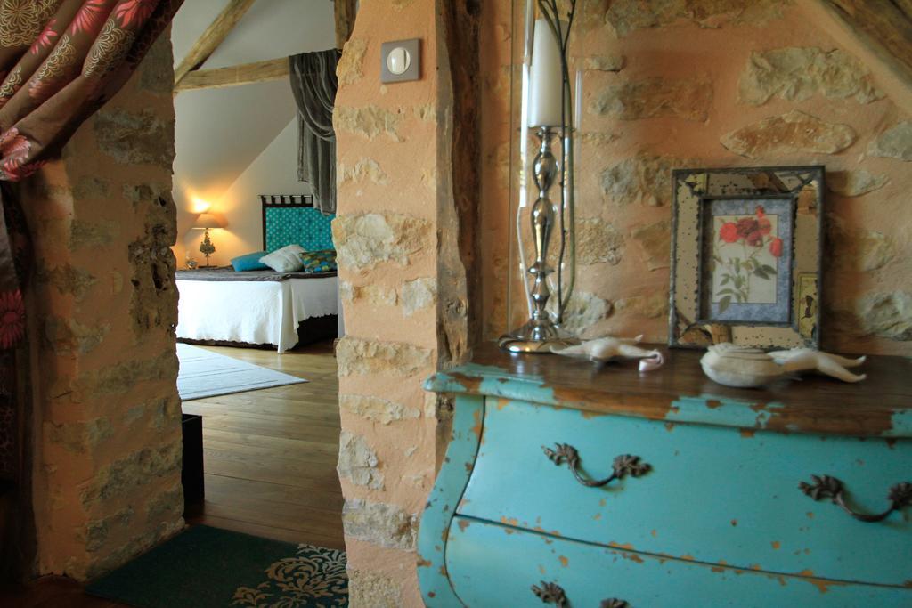 Maison D'Hotes La Maison De Leopold Terrasson Kültér fotó