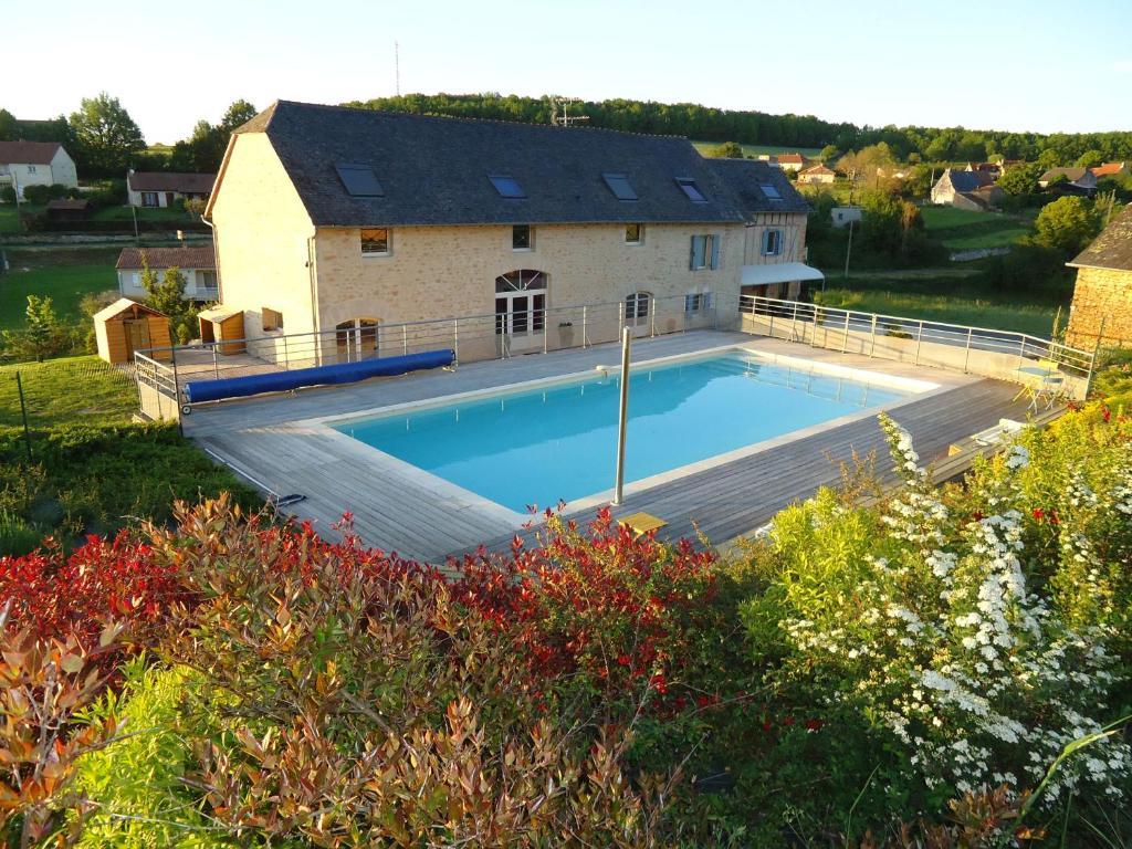 Maison D'Hotes La Maison De Leopold Terrasson Kültér fotó