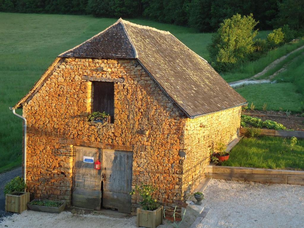 Maison D'Hotes La Maison De Leopold Terrasson Kültér fotó